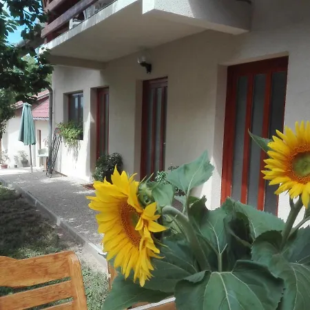 Apartment Markal *